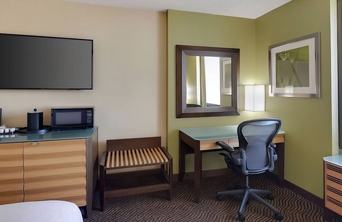 San Jose Hotel | Upscale Accommodations! Perfect Choice For Corporate and Leisure Travelers!