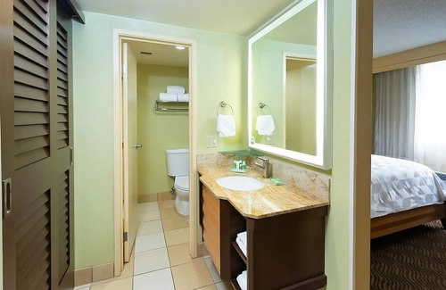 San Jose Hotel | Upscale Accommodations! Perfect Choice For Corporate and Leisure Travelers!