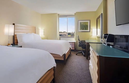 San Jose Hotel | Upscale Accommodations! Perfect Choice For Corporate and Leisure Travelers!