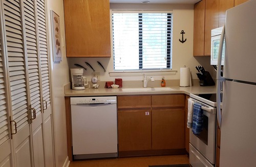 Fernandina Beach Condo | Upscale & Affordable Amelia Landings 2B/2B Condo. Short walk to beach!