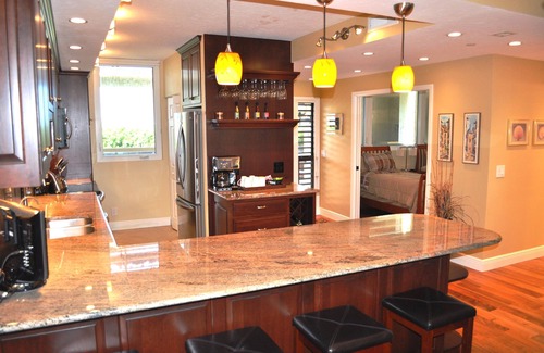 Longboat Key Condo | Upscale Beachplace Condo.summer 2025 now discounted 15%.please inquire