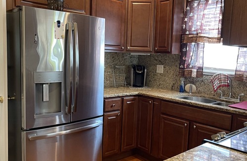 Fairway House | Upscale Bungalow in the heart of downtown Lexington