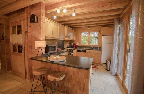 Foncine-le-Haut Ski Chalet | Upscale CHALET in the heart of the Haut Jura Nature Park: relaxation assured