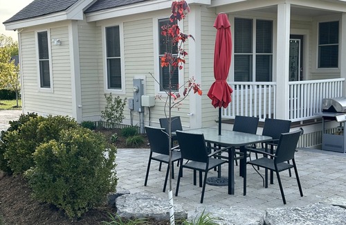 Cherry Valley Cottage | Upscale Cottage - Sandbanks/Prince Edward County