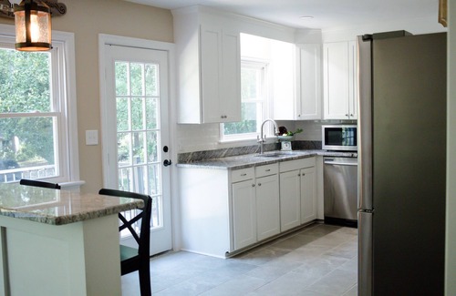 Powhatan House | Upscale Country Cottage on 22 acres and a Pond