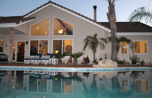 Valley Center House | UPSCALE COUNTRY POOL HOME WITH PRIVATE EXPANSIVE VIEWS