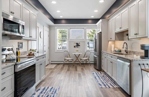 Glens Falls Condo | Upscale Downtown Glens Falls Suite — Walk to Museums, Shops & Dining