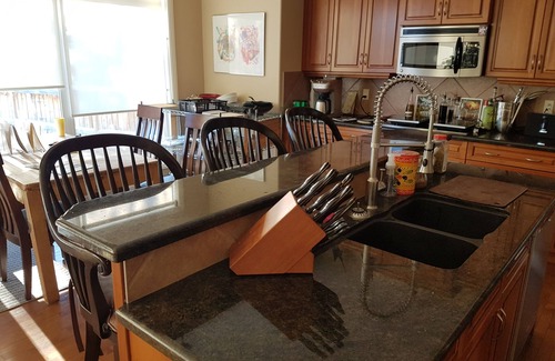 Southeast Calgary House | Upscale Family Oriented Home in SE Calgary - Lake Chaparral. Pet friendly