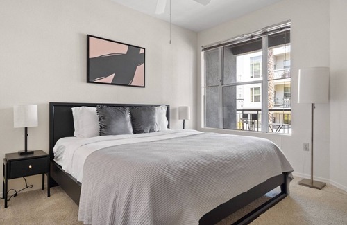 Central District Apartment | Upscale Fremont 1BR w/ Pool, W/D & Gym, near TJ & WF, by Blueground