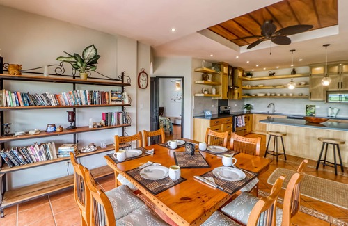 Playa Flamingo Condo | Upscale getaway on ocean-view property - pool, outdoor kitchen, and fast Wifi