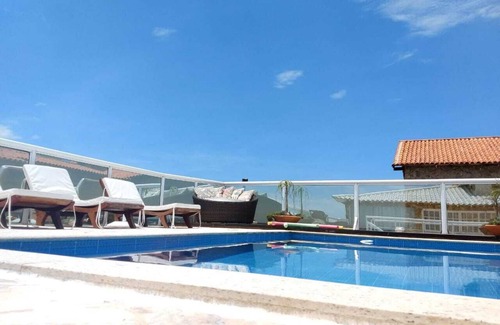 Sao Vicente de Paula House | Upscale house rocket beach