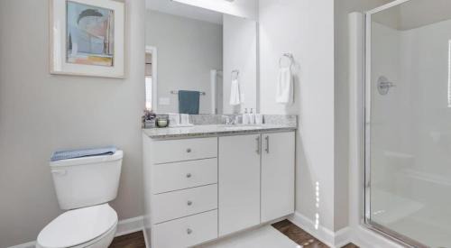 Pineville House | Upscale King 3BR Townhouse Pineville