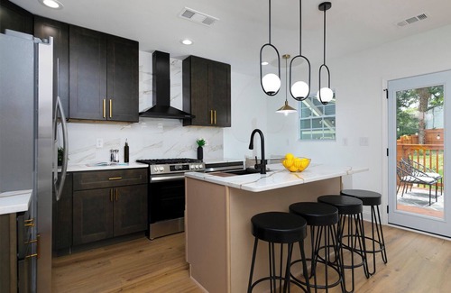 Kirkwood House | Upscale Kirkwood home in town w/private backyard