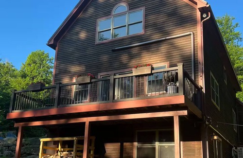 Waitsfield House | Upscale Modern Bike/Ski Haven, 5 min to Ski & Town w/views. Sleeps 10 max.