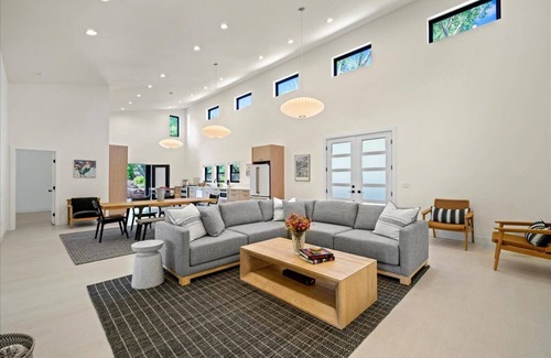 Ridgway House | *Upscale Modern Contemporary Retreat in Stunning Ridgway*