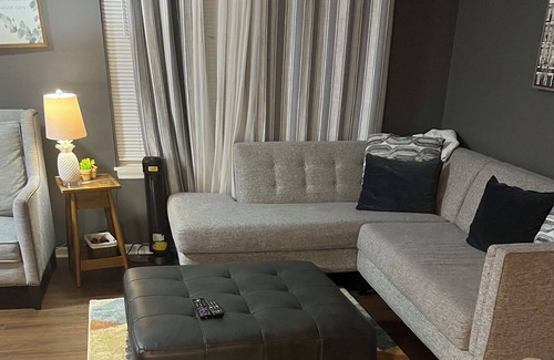 New Brunswick House | upscale modern home for 5 guests