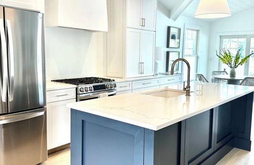 Lily Dale Cottage | Upscale Newly Renovated Blue Canoe Lakefront-Directly on C4C Snowmobile Trail