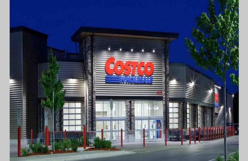 Grande Prairie Apartment | Upscale Suite By Restaurants, Costco, Best Buy, Airport