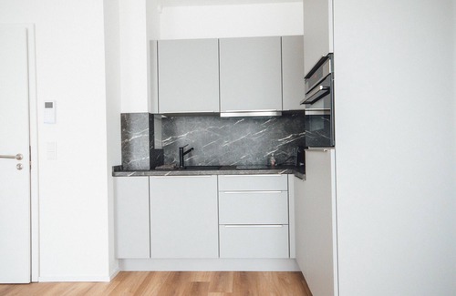 Rheindahlen-Land Apartment | Upscale superior apartment + kitchen