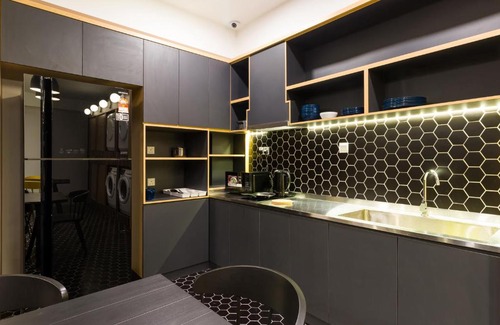 Kampung Pandan Dalam Hostel | Upstairs Downstairs CoLiving Kampung Pandan