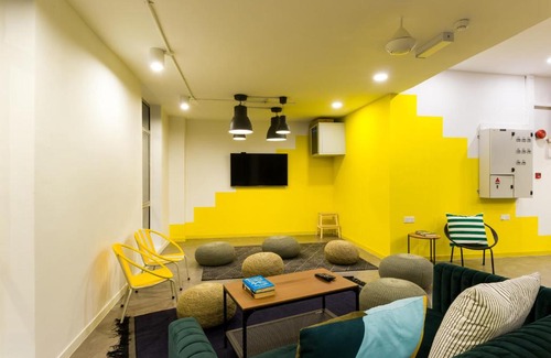 Kampung Pandan Dalam Hostel | Upstairs Downstairs CoLiving Kampung Pandan