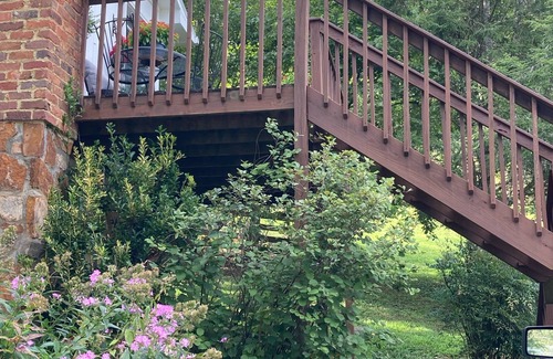 Abingdon Apartment | Upstairs on the River