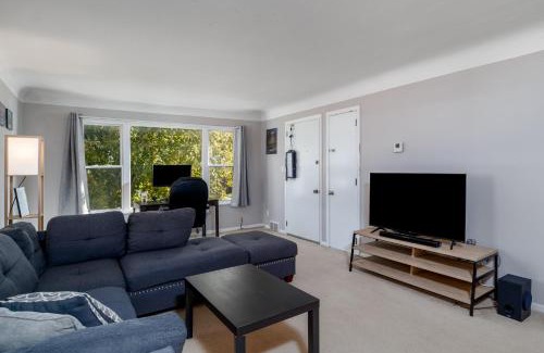 Rocky River Apartment | Upstairs Unit in Rocky River