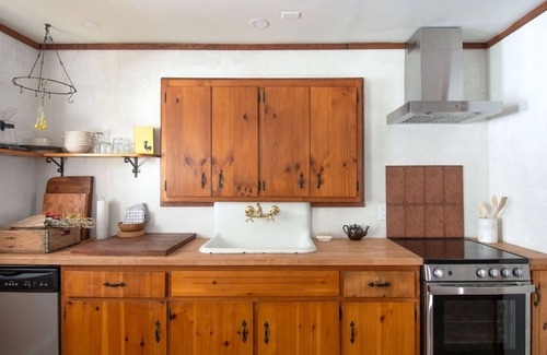Shandaken House | Upstate Betty: Pet Friendly, EV charger, mtn house