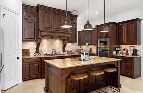 Dripping Springs House | Upstay: Spacious Home w Pool Hot Tub Office & Yard