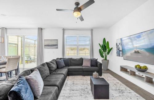 Kissimmee House | Upstay Vibrant Home w Themed Rooms Pool & Games