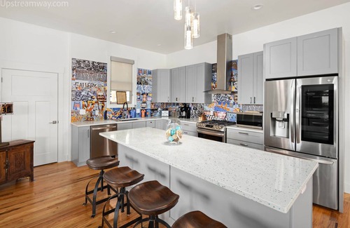 Asheville House | Upstream Bachelor Sanctuary - NO damage! Pure Water.