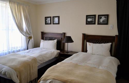 Dullstroom House | Upstream