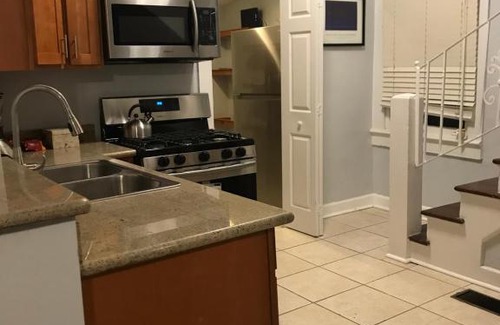 Freret House | Uptown Cozy Rustic Home