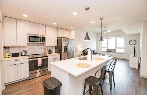 Third Ward Apartment | Uptown Furnished Apartments near BOA Stadium apts