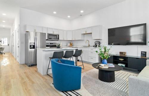 Evansville House | Uptown Haven Walkable Home with Bikes and Firepit near Downtown