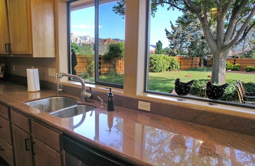 Uptown Sedona House | Uptown Home with Fabulous Views & Hot Tub. Walk to Trails & Restaurants