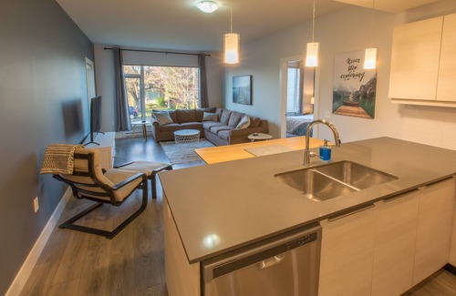 Saanich West Apartment | Uptown Oasis-Spacious 2 BR Suite outside of Downtown but Close to So Much