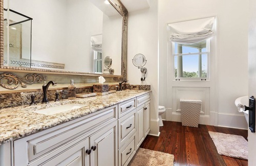 Uptown Historic District Condo | Uptown Penthouse Centrally Located...