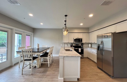New Braunfels Condo | Uptown River Front Condo #202