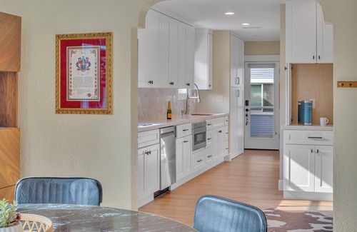 Mission Hills House | Uptown San Diego | Sauna | Updated and bright