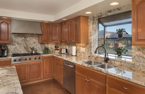 Uptown Sedona House | Uptown Sedona Red Rock Retreat - Arcade/Gym/Theater