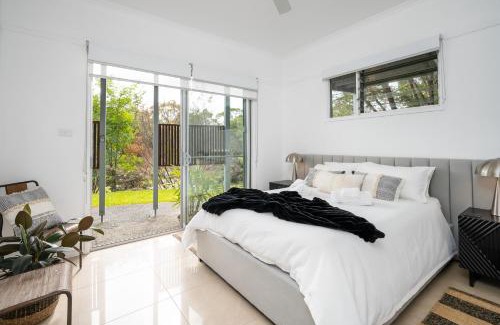 Bomaderry House | URALLA STUDIO - South Coast - Private Guest Suite
