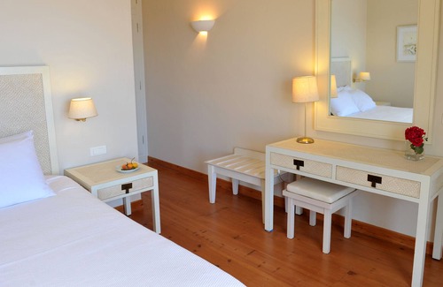 Evgiros Villa | Urania, private, stone villa Eos, with pool, Jacuzzi, stunning sea views