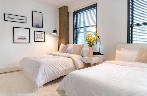 Historic Core Apartment | Urban 1-bedroom Apartment