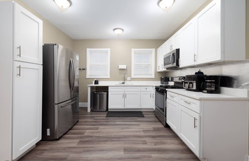 Hartford House | Urban 2-Story Remodeled Townhouse Retreat