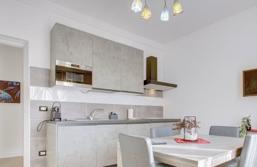 Mestre Apartment | Urban Balcony 66