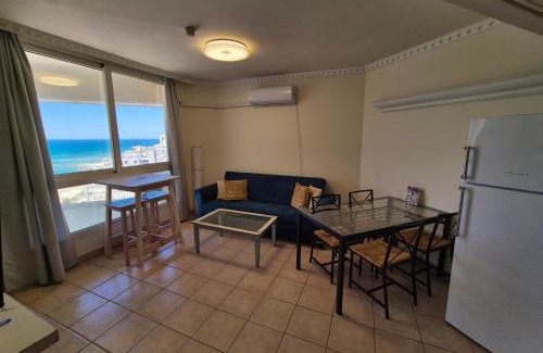 Bat Yam Apartment | Urban Beach Apartments