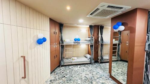 Rajkot Hotel | Urban Bunk Beds