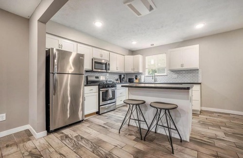 Grand Rapids Apartment | Urban Chateau Downtown Retreat