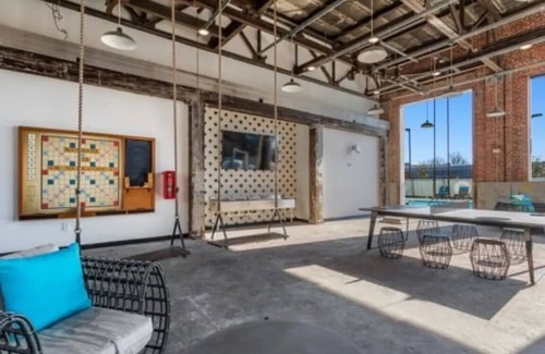 Castleberry Hill Apartment | Urban chic 1-bedroom with private balcony, WiFi in vibrant Atlanta